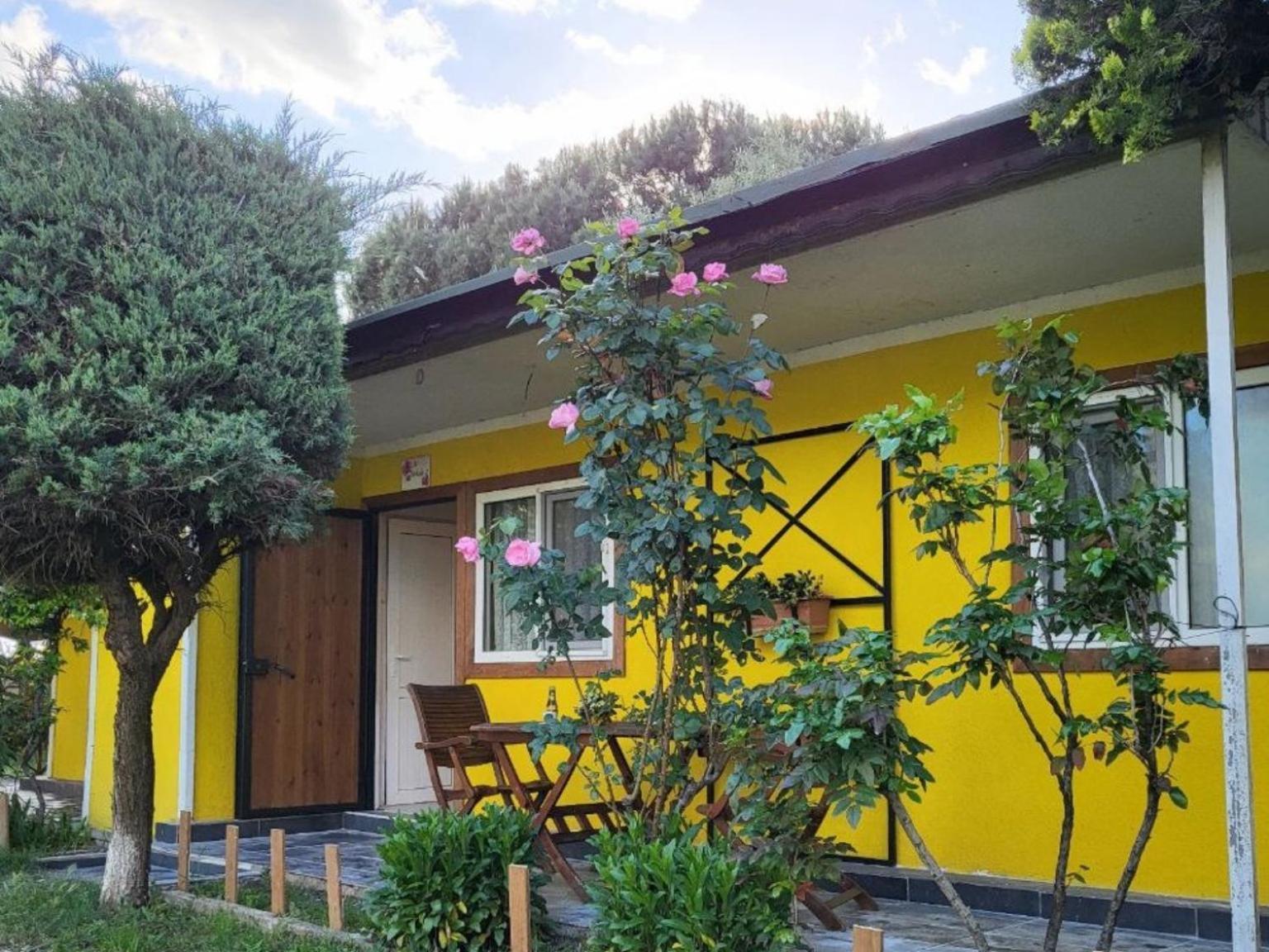 Hotel Cicek Evler Tatil Koeyue Armutlu Zewnętrze zdjęcie